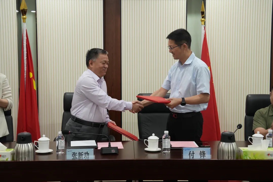 5192eb068bab46c3ec562e89443df56f