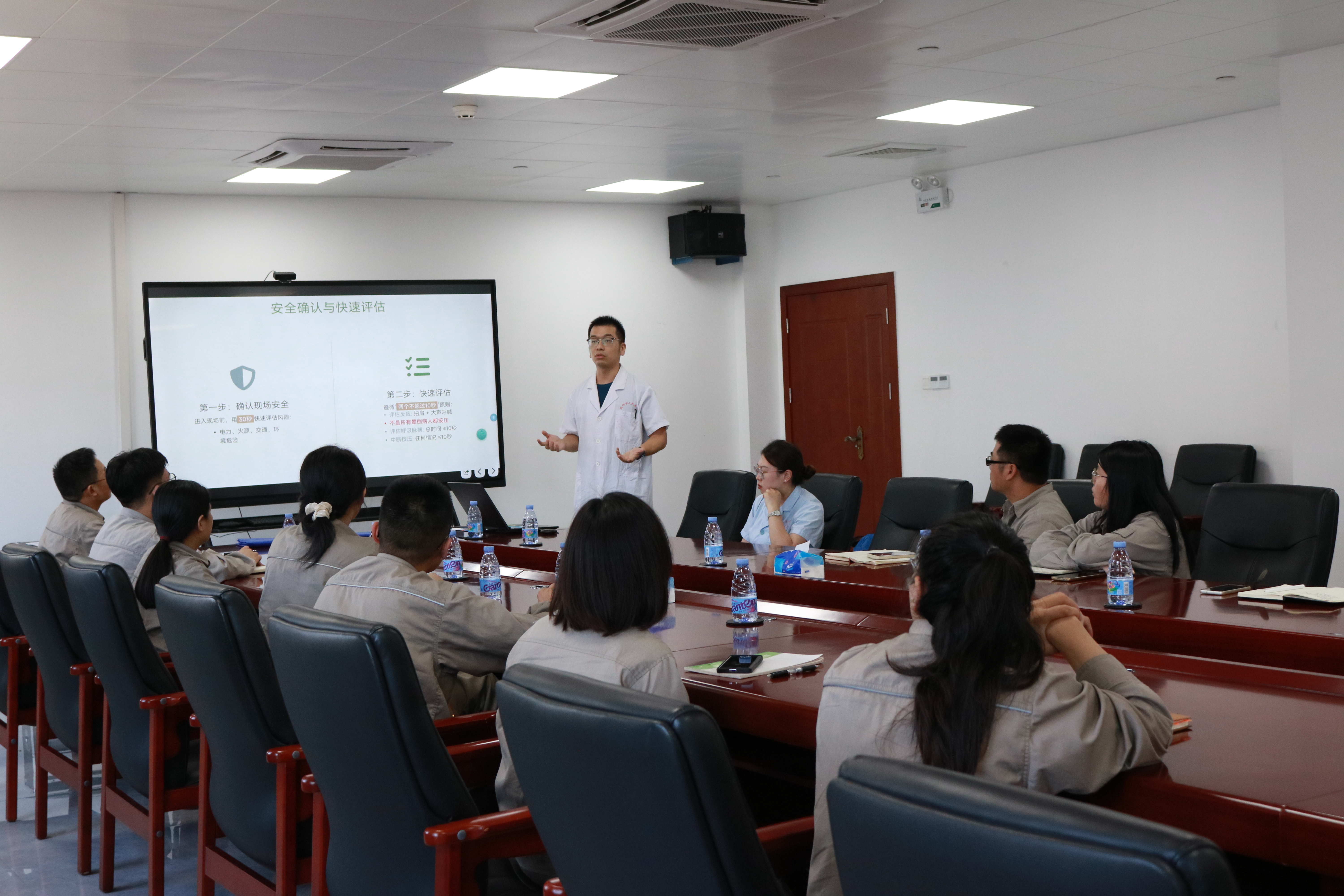 b8b5fbaaae9dbf492075f1688c72e215