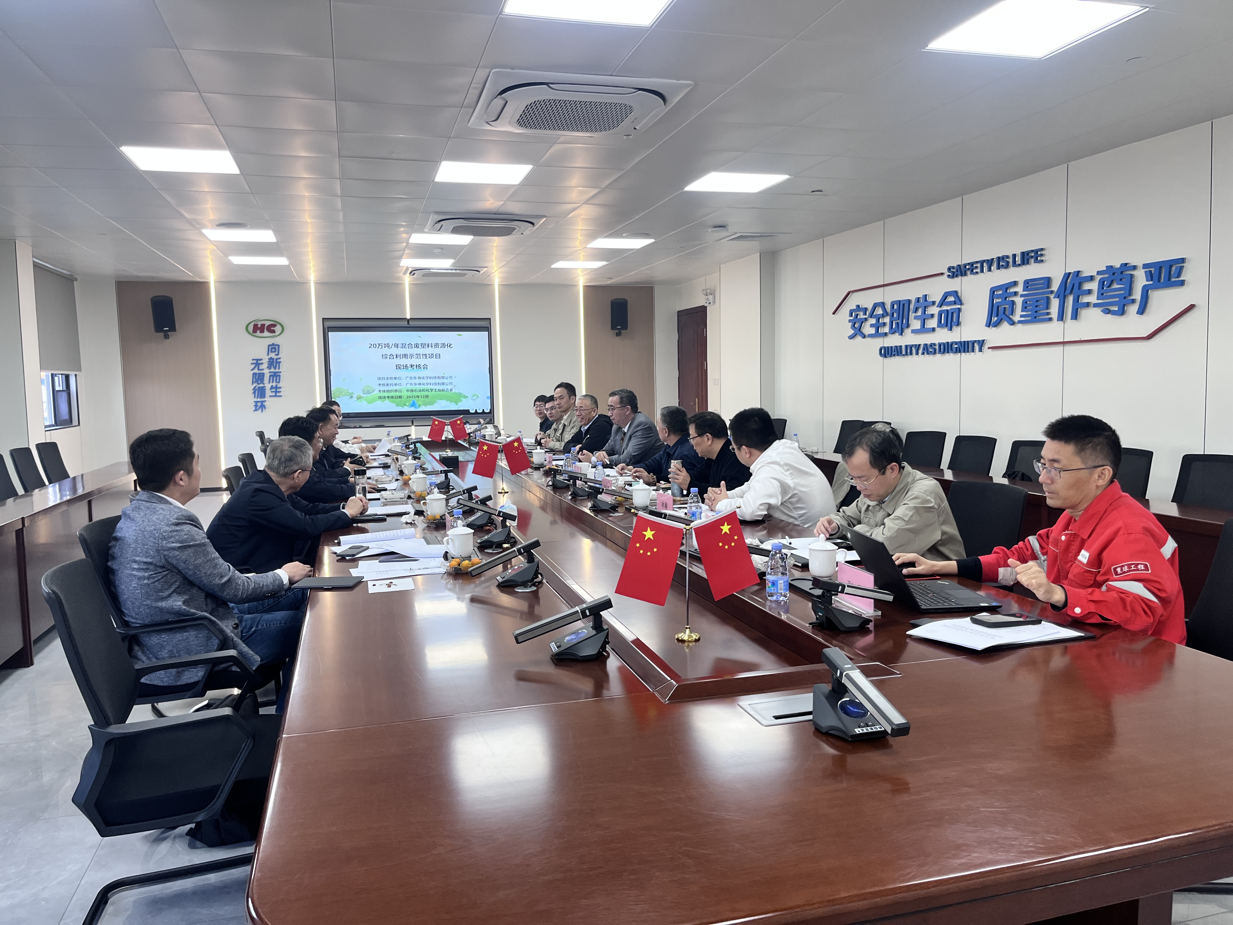 1b52f464df4e0fab6618f558942aec07